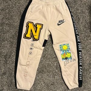 Nike Element Heavyweight Sweatpants with Patches